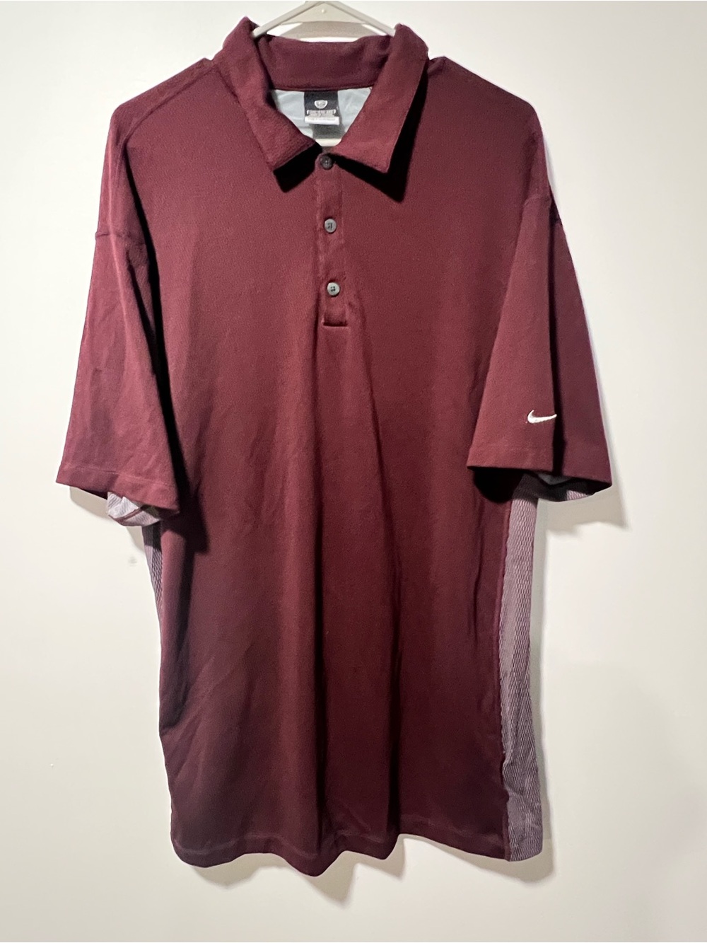 Nike Men's Golf Shirt - Burgundy